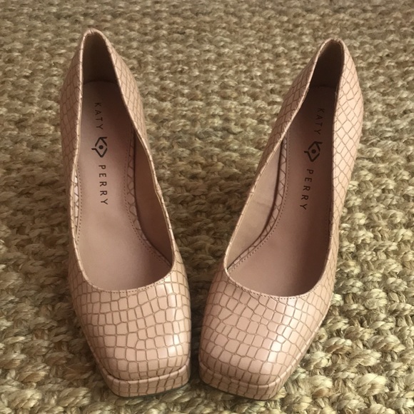 New: Nordstrom Katy Perry Collection Uplift Pump. Size 8 no box - Picture 7 of 13